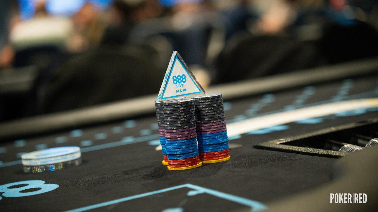 Vuelven a volar las cartas en el Main Event del 888Live Barcelona