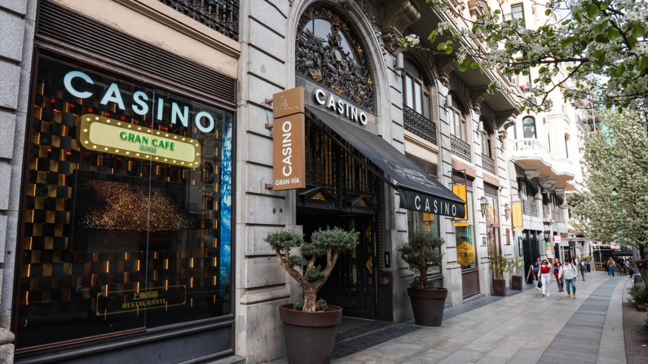 Alineación de lujo en el inicio del High Roller