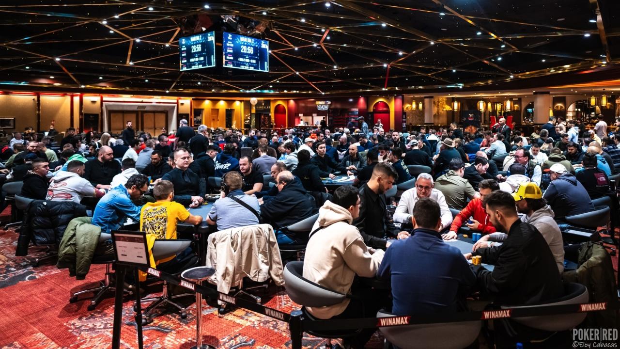 Vuelan las cartas en el High Roller WiPT