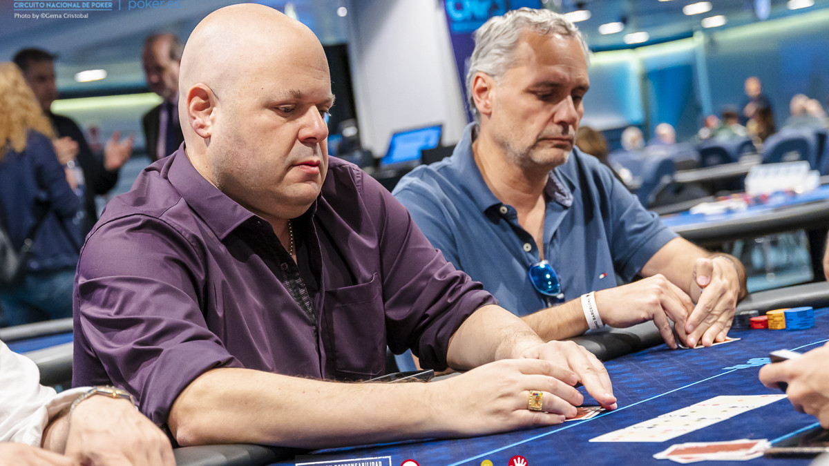 Andy Slatter, ganador del CNP Medellín, eliminado en 15ª posición