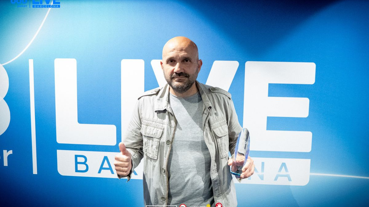 Julián Álvarez se llevó el trofeo del Pot Limit Omaha