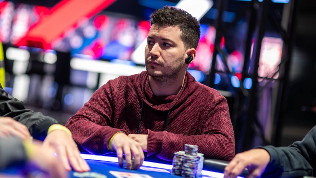 Guillermo Gordo se coloca líder del High Roller de 2.200 €