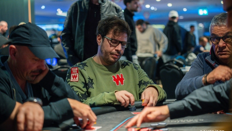 Todos contra Mustapha Kanit en el Mystery Bounty