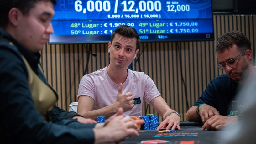 Albert Grané, volando tras reventar ases 