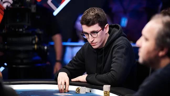 3 Handed en el Main Event de las FPS