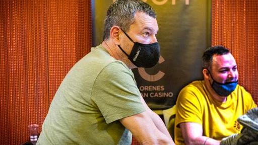 Luis Rojas elimina a Iulen Lacunza con el clásico QQ vs AK
