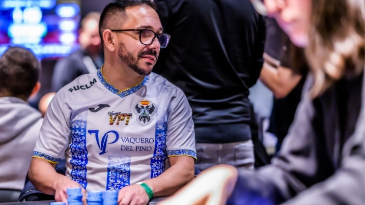 Iñigo Naveiro le da la puntilla a Francisco Fernández 'Kikuxo'