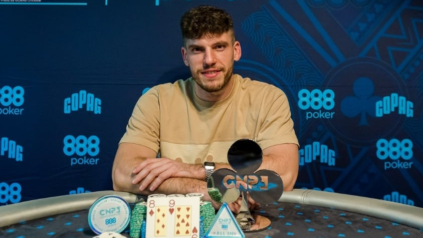 Jordi Mulet ganó el Torneo de Apertura CNP888 Alicante