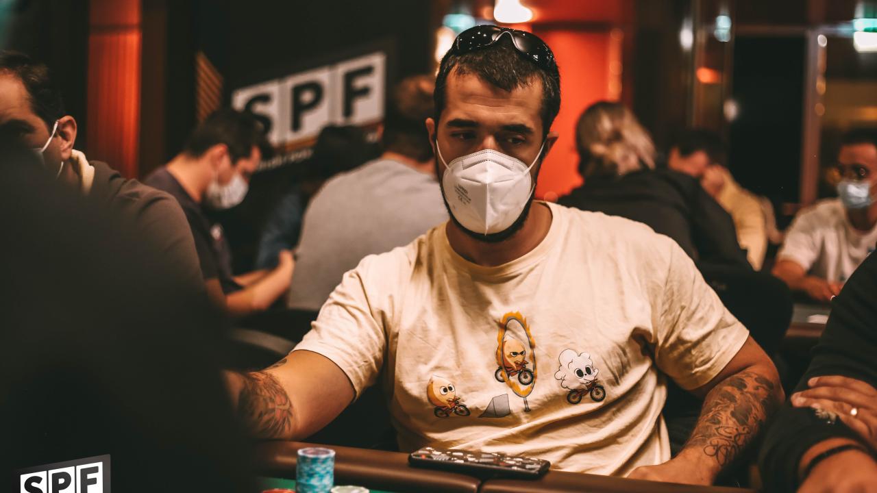 A Dani Arribas le toca echar cuerpo a tierra 