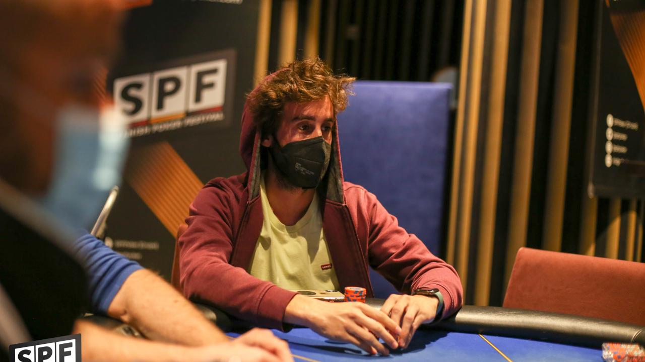 Álvaro Martínez to the moon 