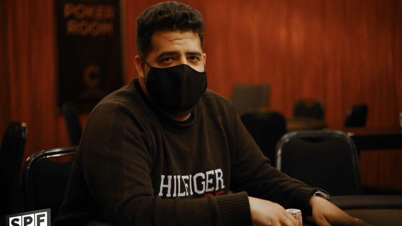 A Ricardo Acuña se le aparece la virgen