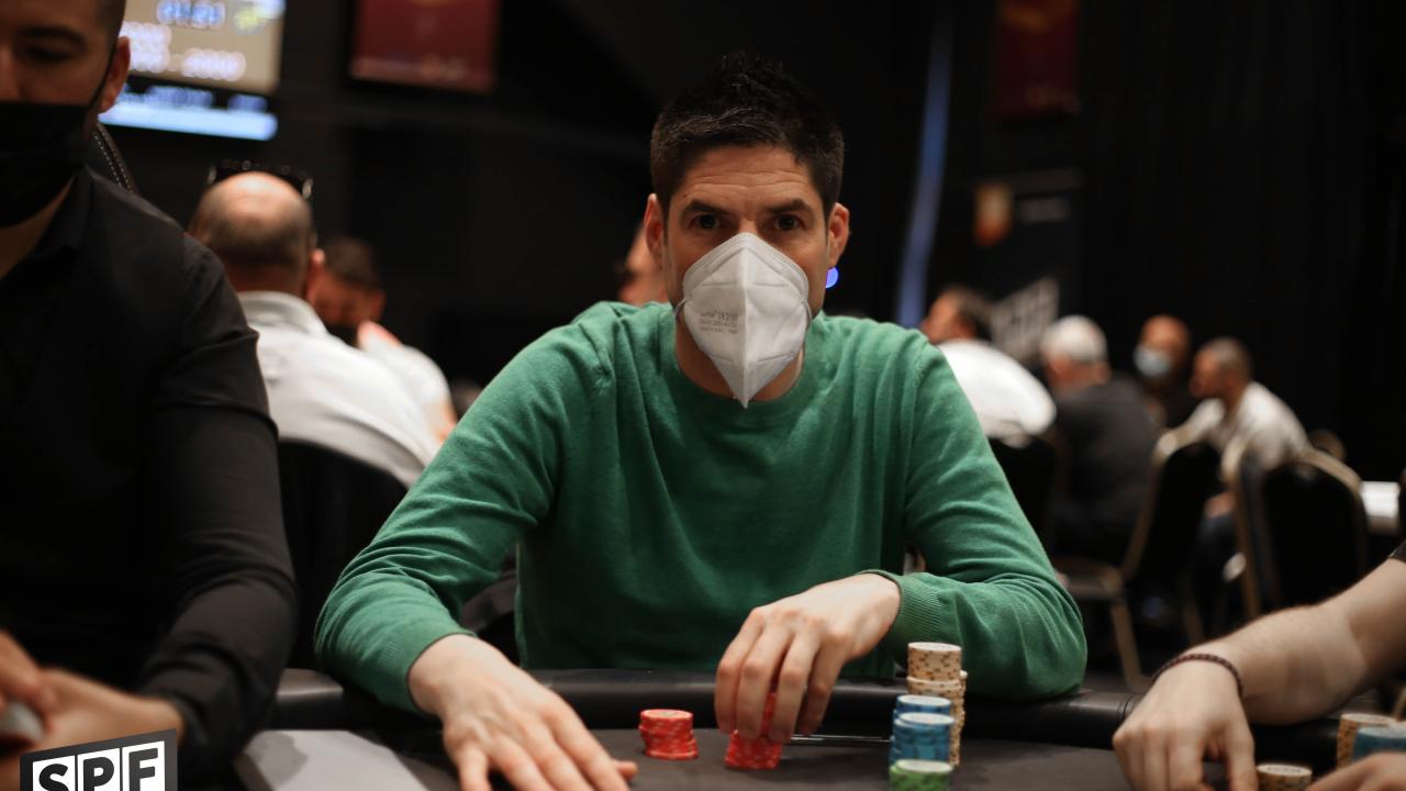 Carlos Sambeat se dobla a costa del hombre del momento 