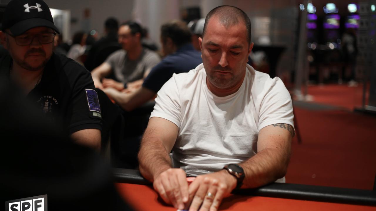 Dario De Almeida consigue triplicar su stack 