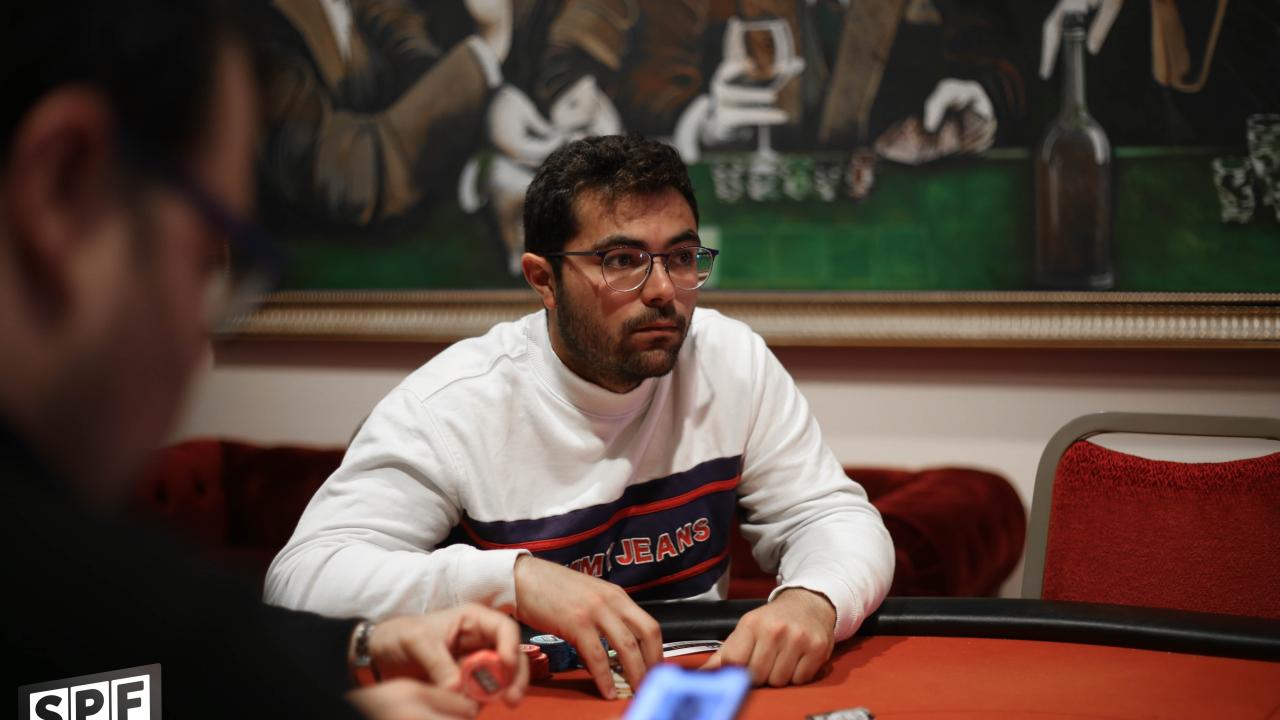 Cristian Socias deja temblando a Yordy Robin 