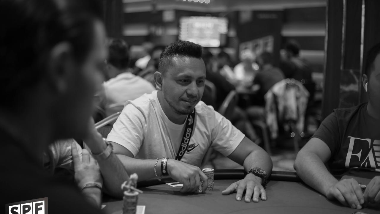 Enrique Fernández consigue superar el flip del que dependía para seguir en liza