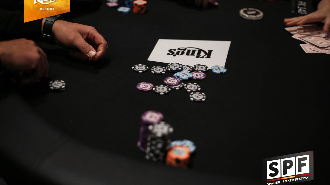 Últimos compases del Día 1A en el Main Event