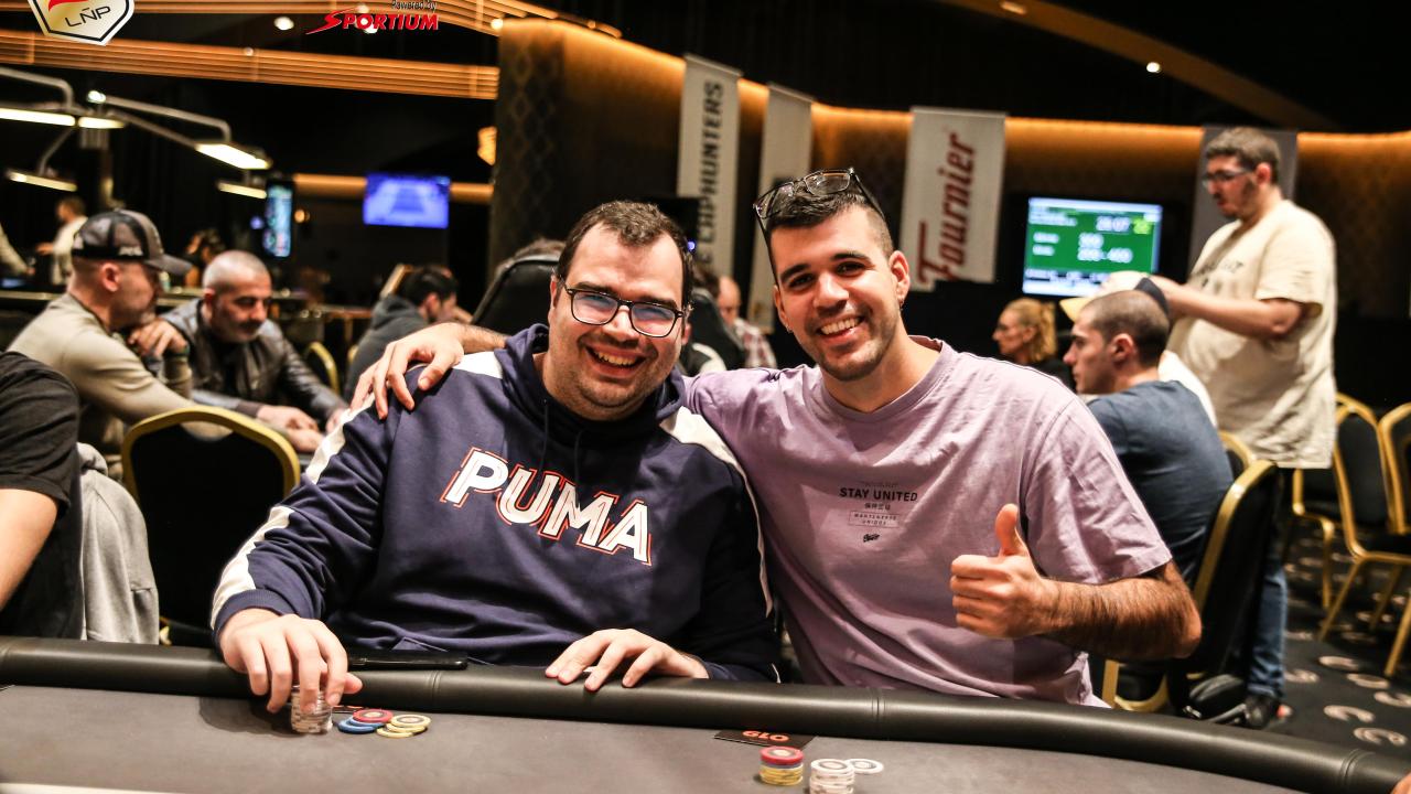 Primera mano de Borja Gallego y se queda con 100 puntos