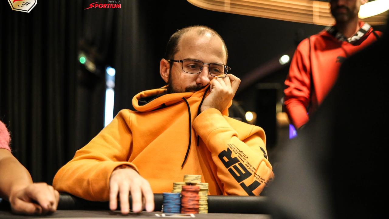 Joel Márquez y Emilio Albiñana caen simultáneamente y tenemos formada la mesa final
