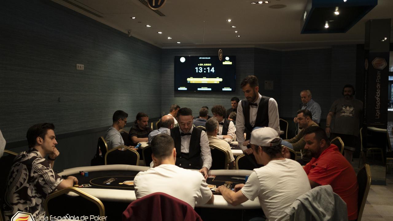 Así ha comenzado la primera etapa de LÑP6 en Casino Gran Vía 
