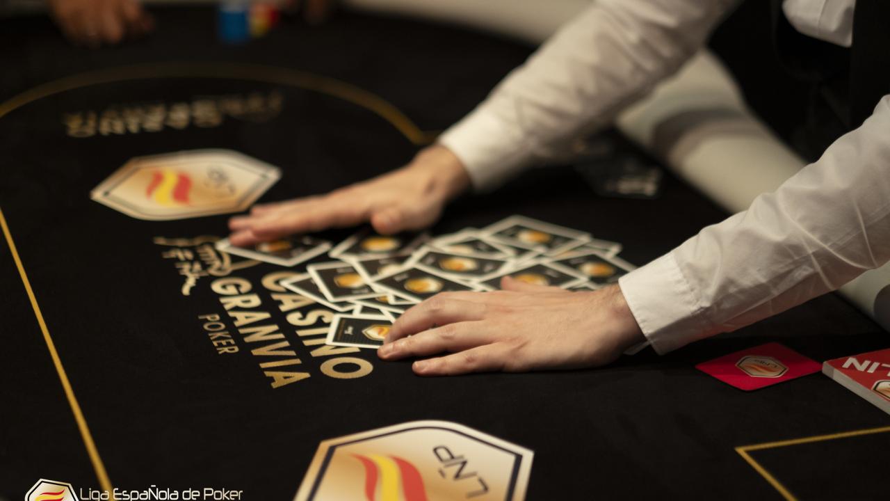 Comienzan el Día 2 del High Roller y el 1A del Main Event