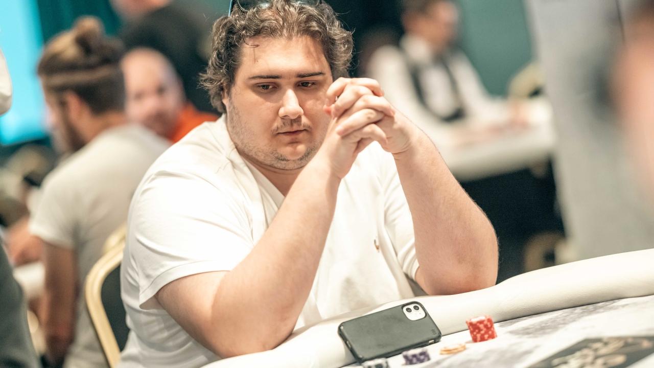 "Iberru" ha visto cerca su eliminación pero ha triplicado su stack
