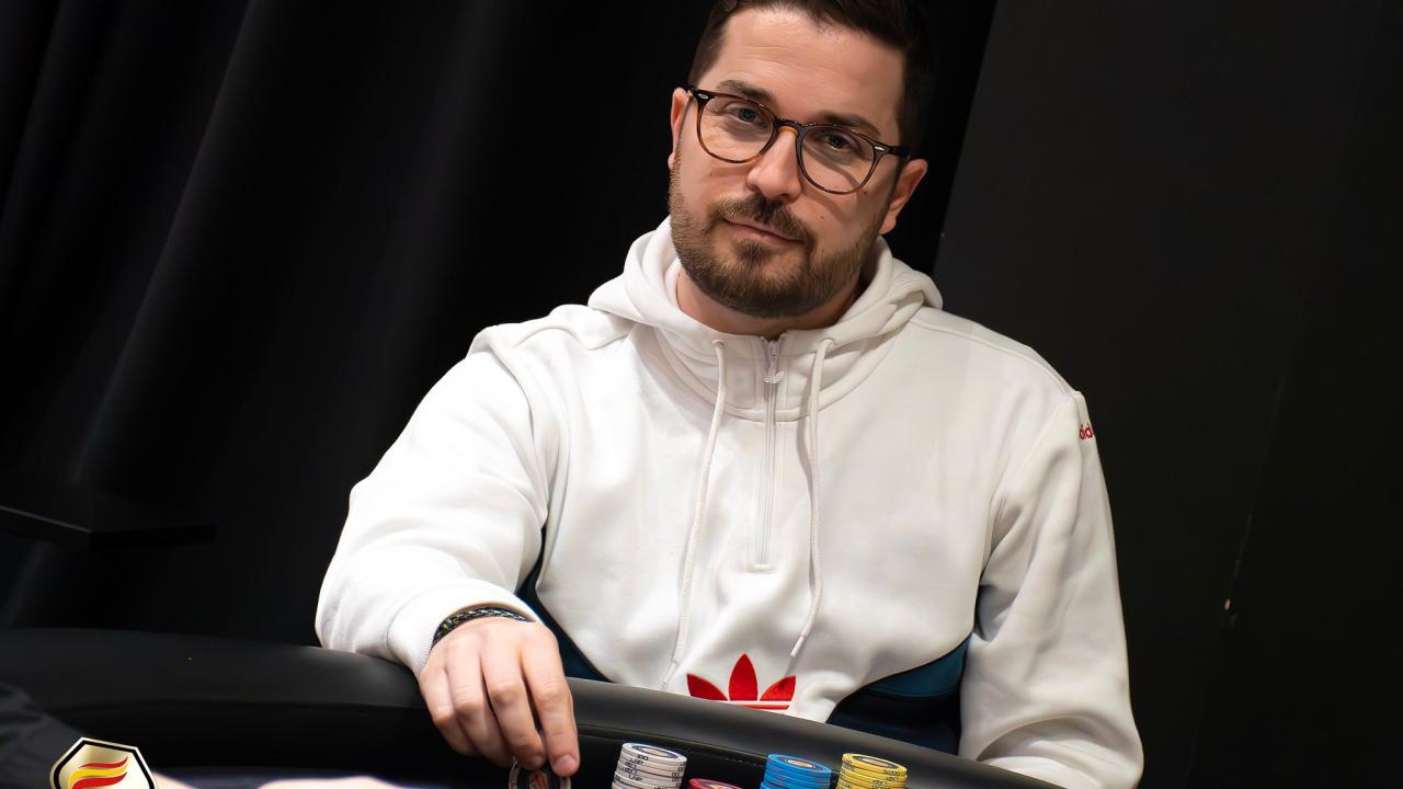 ¡Estalla la burbuja! Daniel Moya se convierte en "Sr.Burbujista"