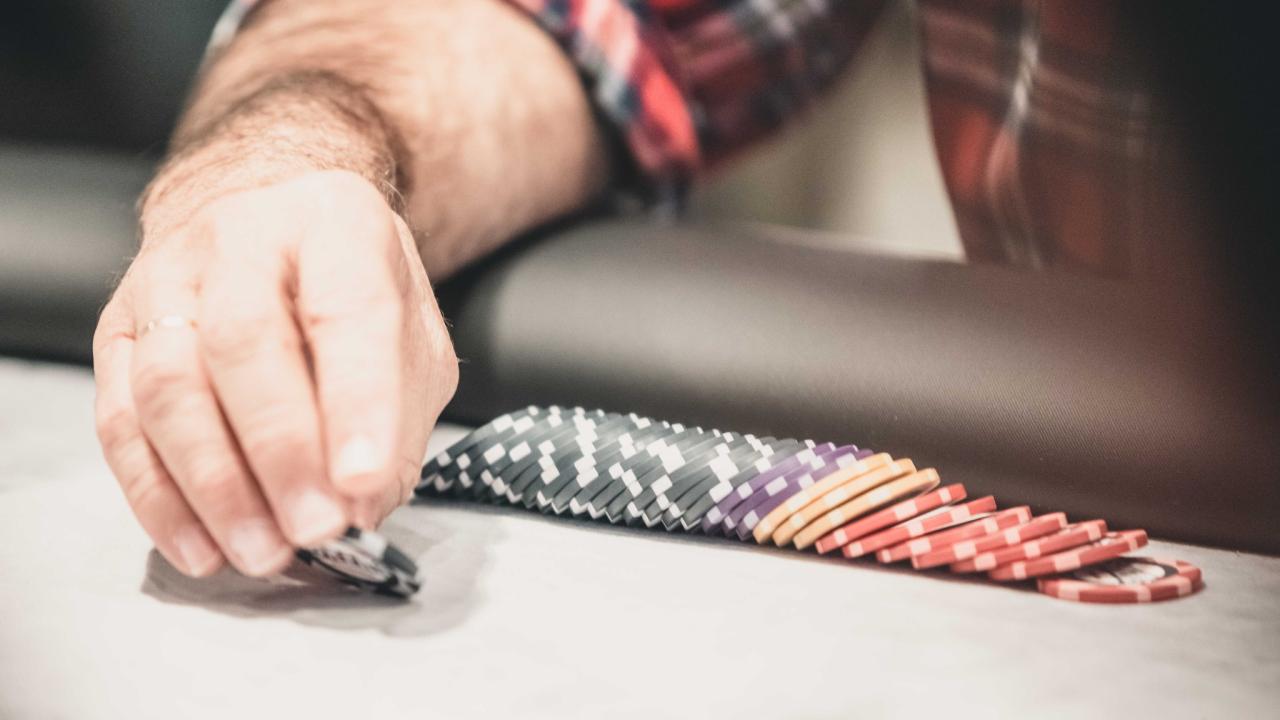 Reanudamos la acción en el Día 1B del Main Event