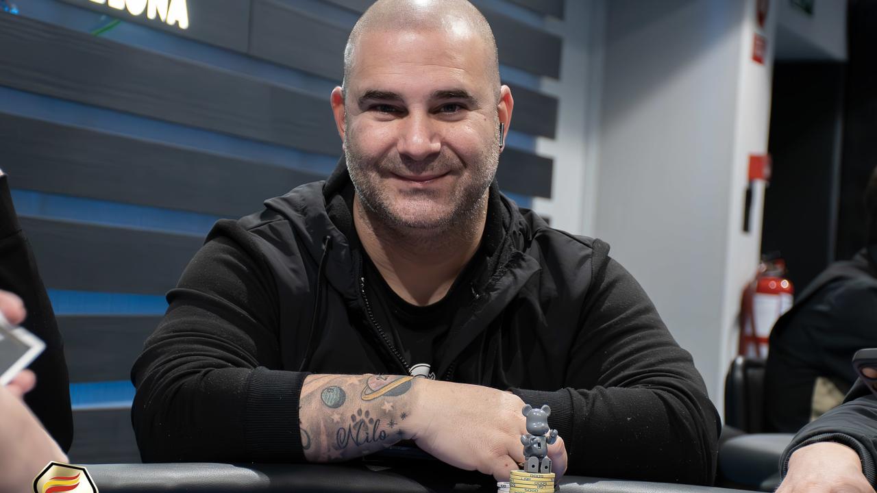 Dani Rueda se dobla en una situación curiosa