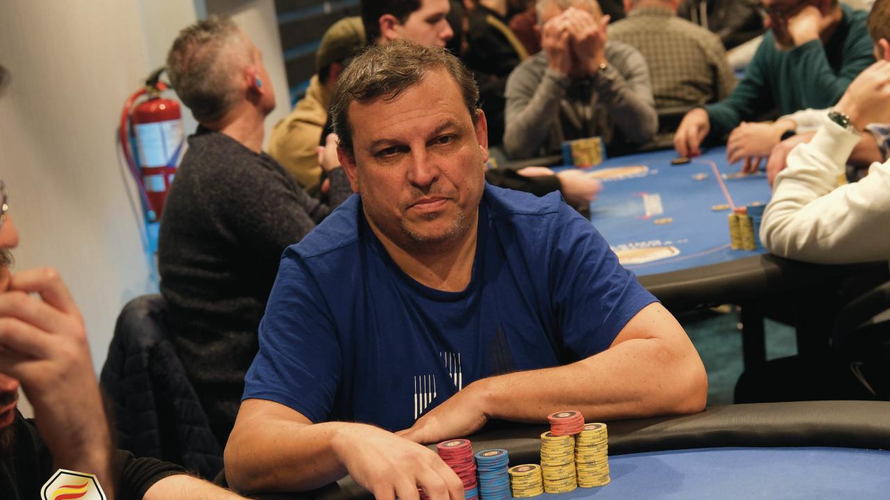 Poker "galáctico" para Ariel Faskowicz