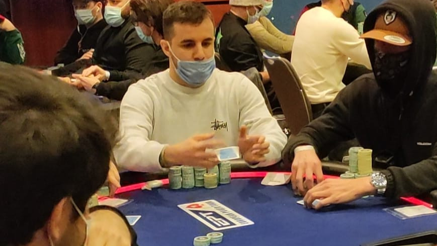 Juanki Vecino cae eliminado del Eureka Main Event