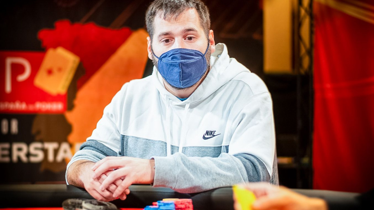 el cachimbas, bubble boy de la Mesa Final del Main Event CEP Madrid