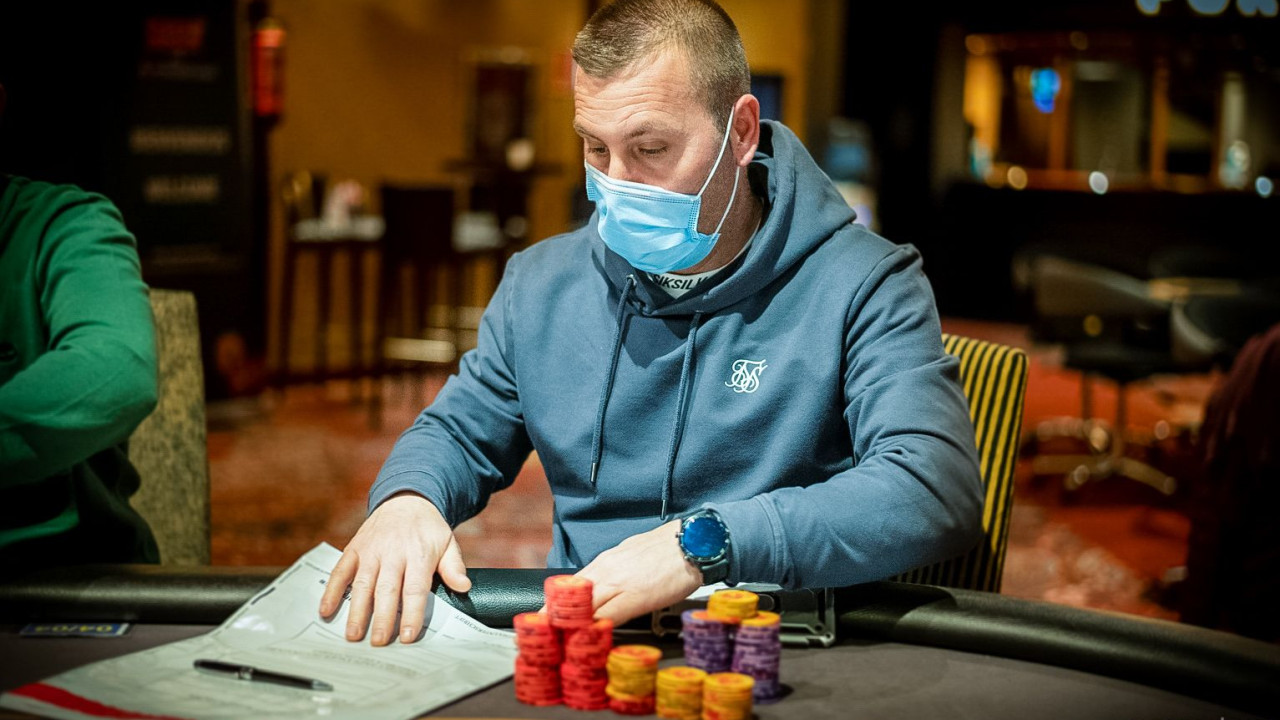 Mogos Vasile lidera el día 1A del Main Event CEP Madrid