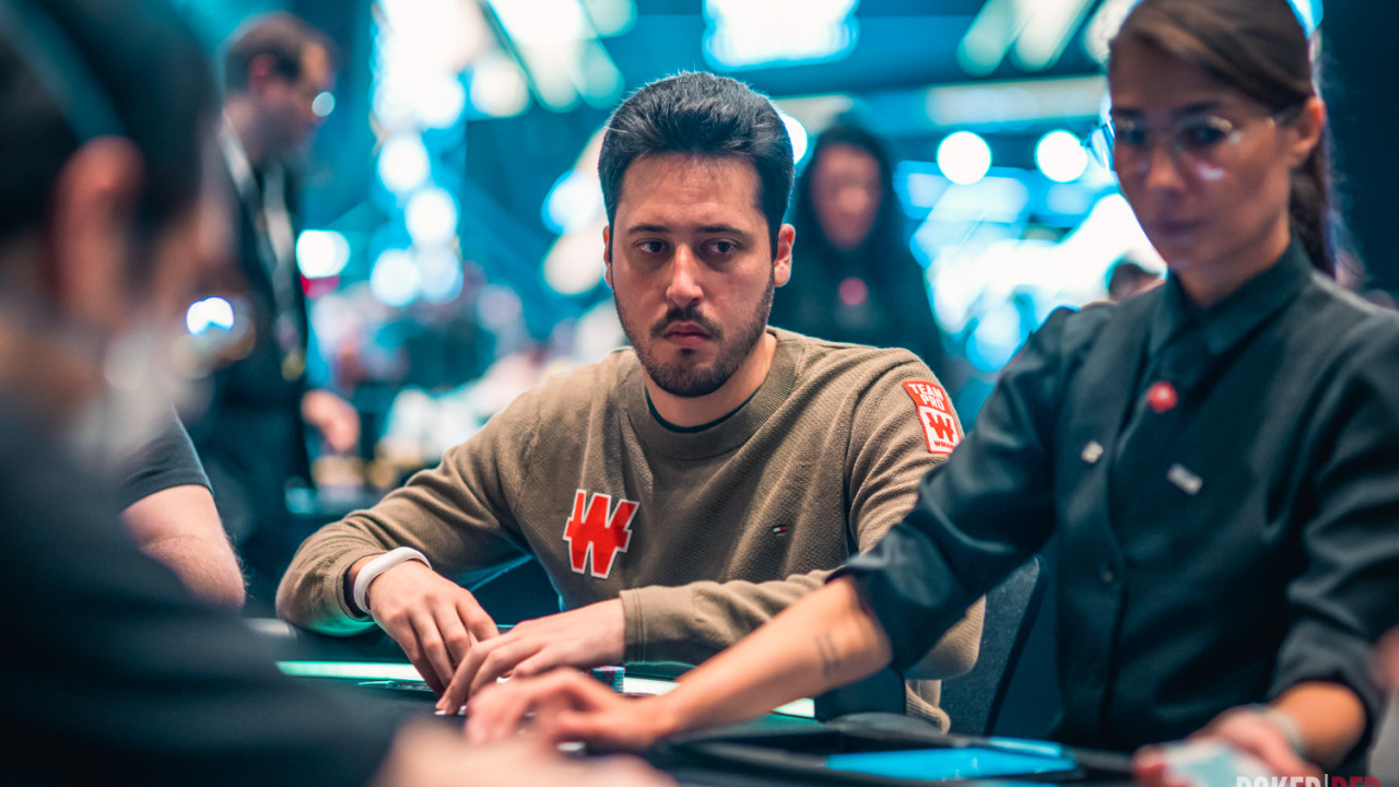 Adrián Mateos y Juan Pardo peleando en el $250k