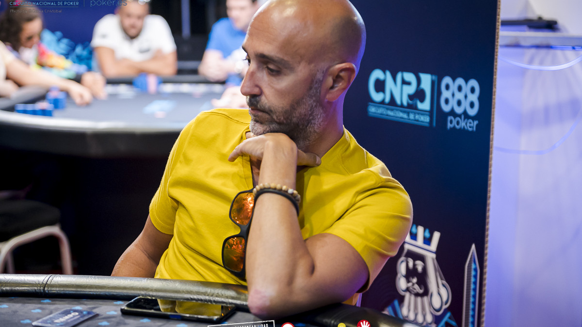 Pedro Inglés elimina a Luis Molina