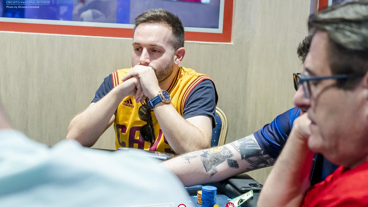 Sergio López arranca con fuerza el Main Event
