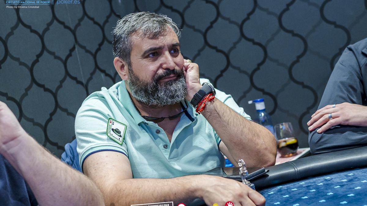 David Rivas abandona a los caballos por una buena causa.
