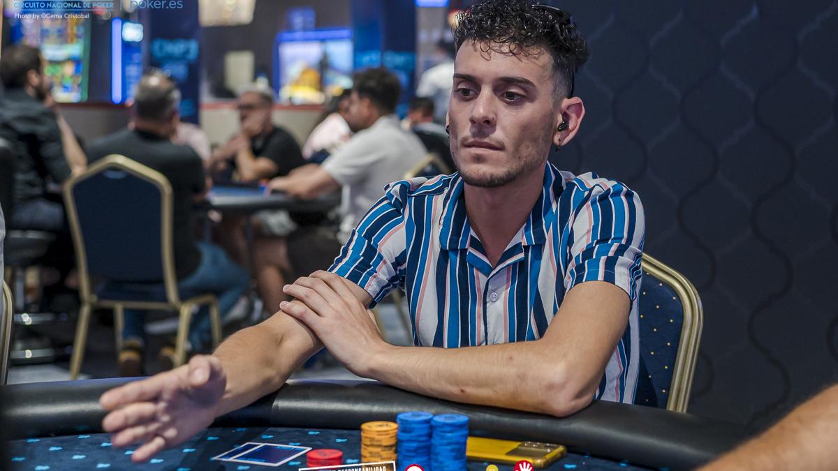 Desde Cádiz para el mundo: "Coke" Rodríguez empieza el día ganando botes