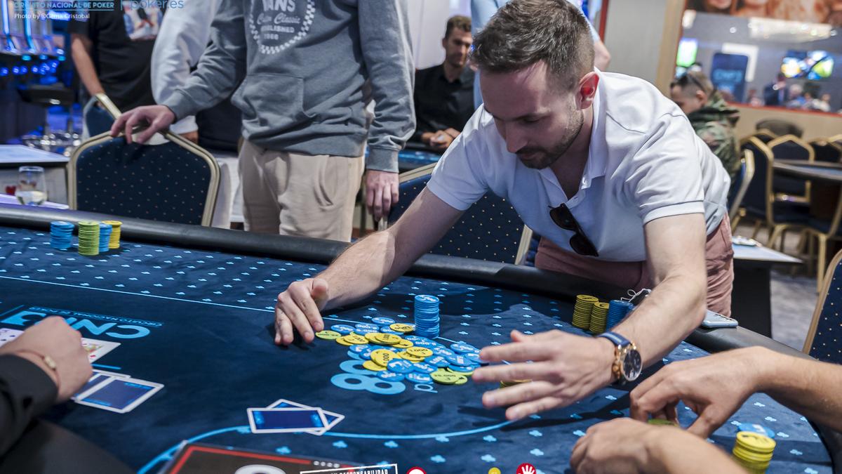 Sergio Lopez "Yuna-Julaga" se lleva un bote monstruoso que le eleva por encima del 1M de puntos.