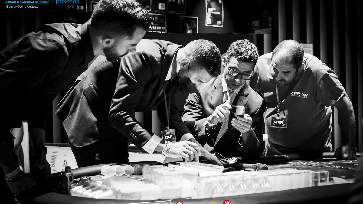 Descanso de cena para el primer grupo de jugadores