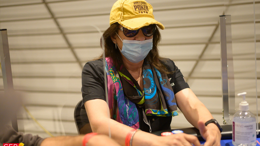 Margarita González gana el Mini CEP
