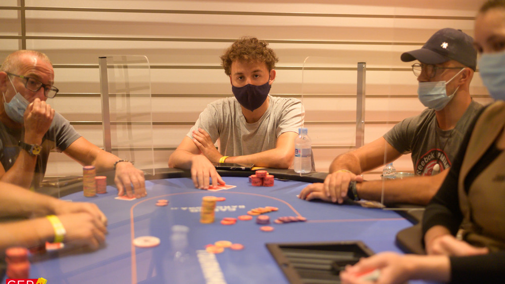 René lázaro cae a manos de Christian Sargues 