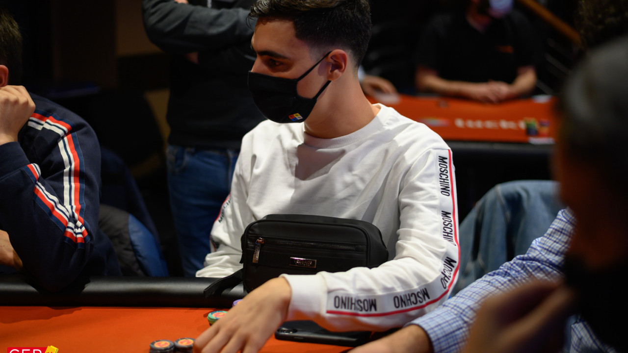 Sospechosos habituales en el Main Event Día 1B