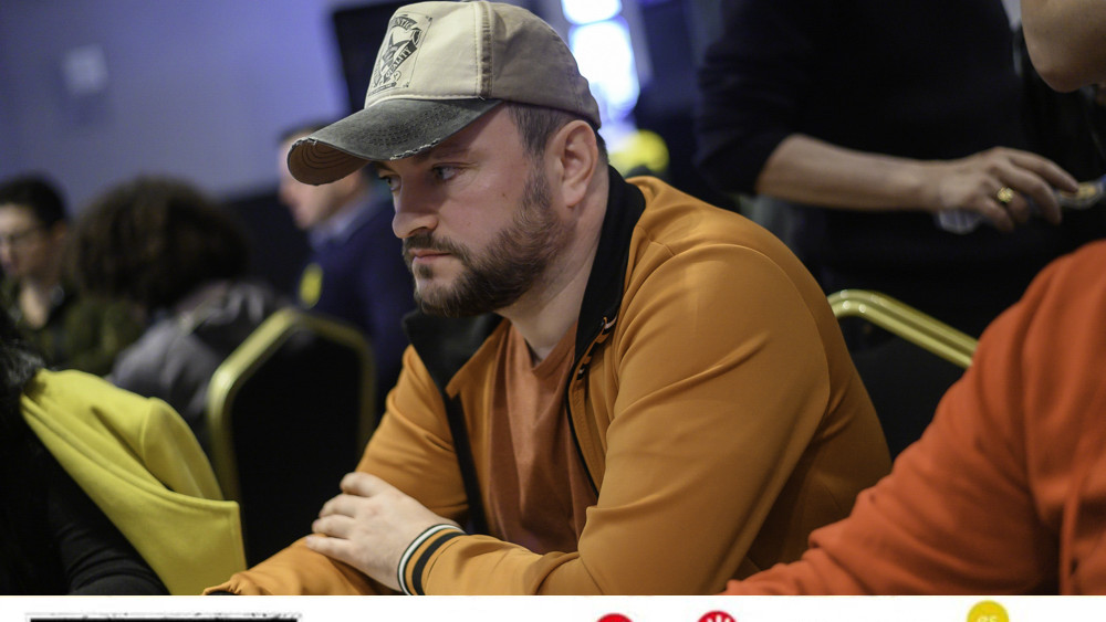 4-bet to call a un 5-bet push de 450bb para crackear ases