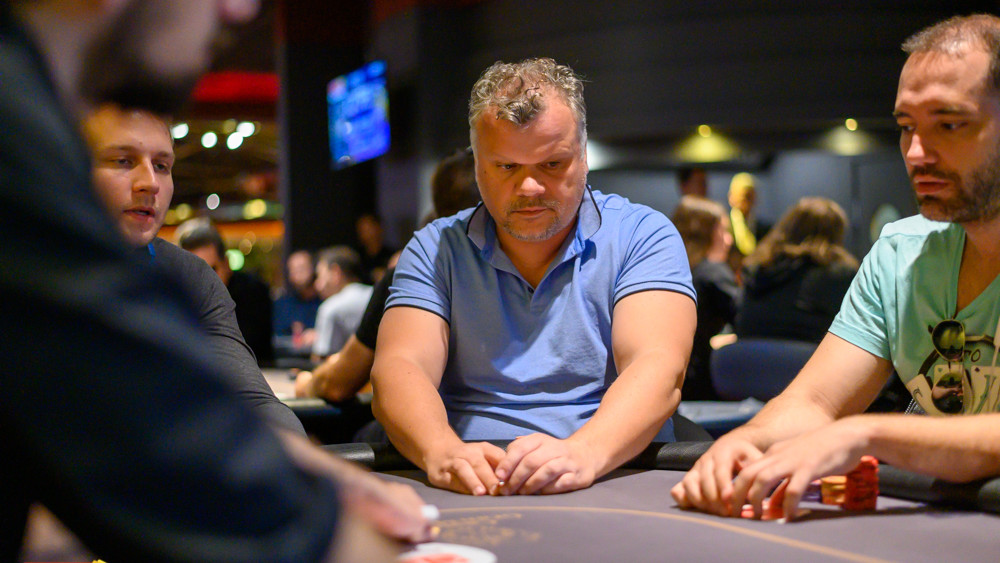 Double-up de Liutauras Armanavicius 