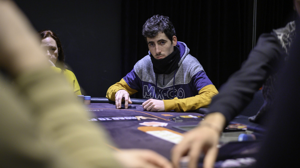 Daniel Ramos se salva sobre la bocina 