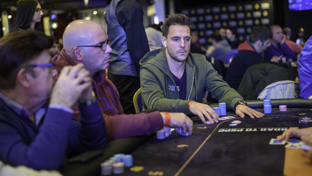 Steve Enríquez se sube al carro de los stacks más deep 
