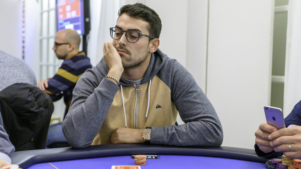 ¡Alex Hernández cae eliminado en el primer nivel!