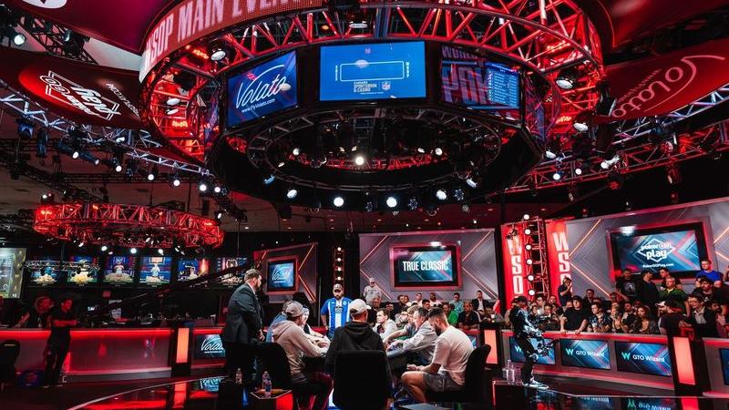 ¡Última mesa del Main Event WSOP con los dos españoles en ella! 