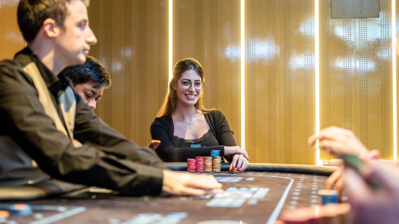 Vivian Saliba, refuerzo de lujo para el Team Pro 888poker en el Día 1B