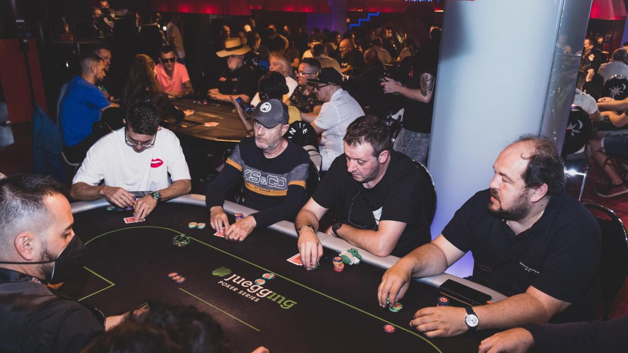 Chipcounts al comienzo del Nivel 11 en el Main Event